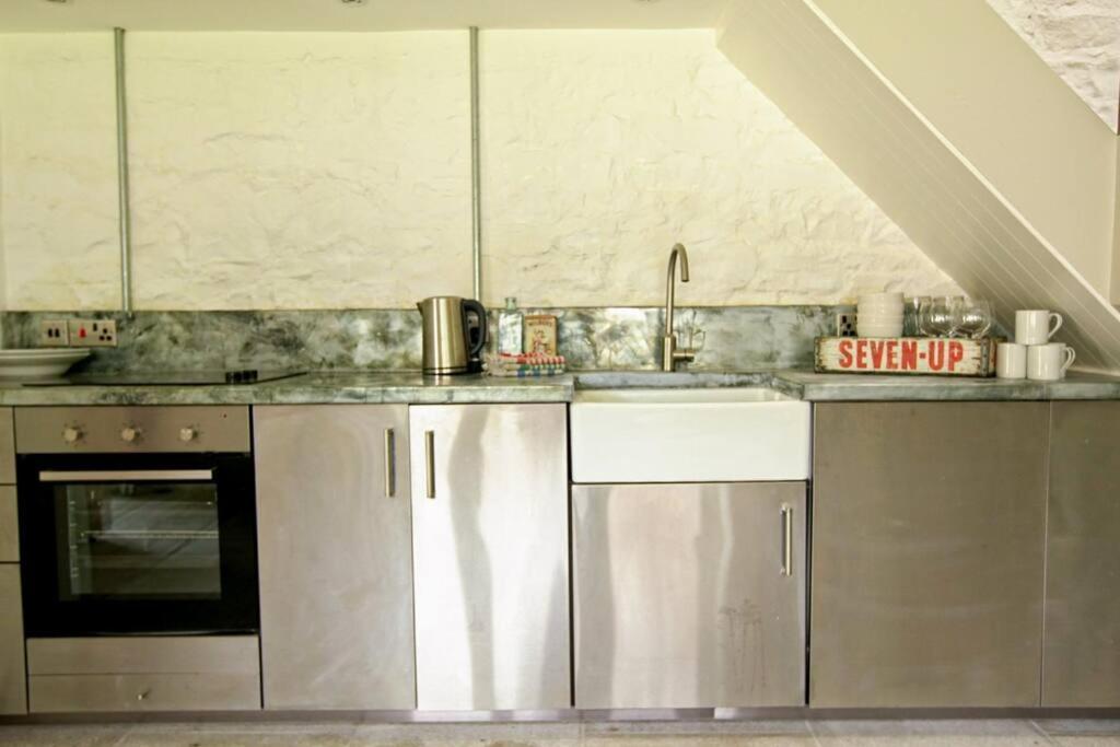 Lower Godney Little House Wells Ngoại thất bức ảnh